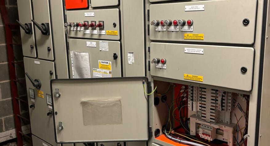 commercial Electrics - RS Connection Brighton and Hove